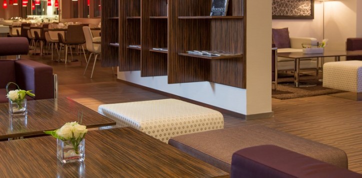 executive-lounge-2-2-2
